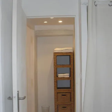 De La Cherine 4* Кенсон