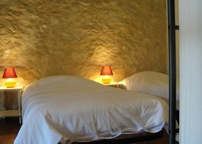 De La Cherine Bed & Breakfast 4*