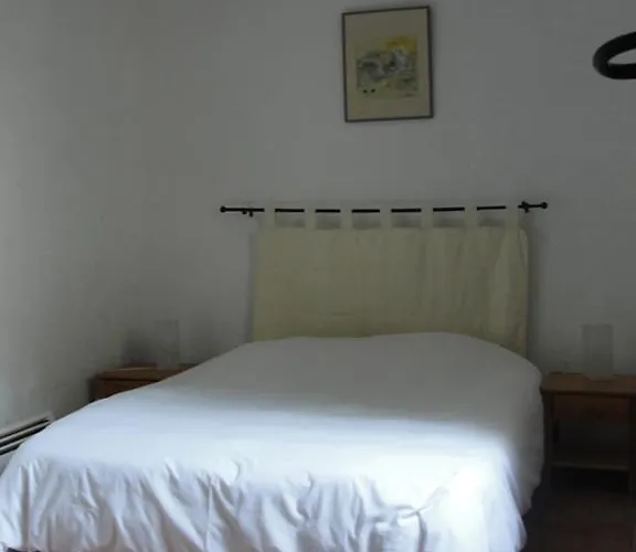 Bed & Breakfast De La Cherine